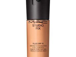 Studio Fix Fluid SPF 15 24HR Matte Foundation + Oil Control 30ml